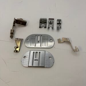 Lot of Various Singer Sewing Machine Parts Presser Foot(s) Throat Plate